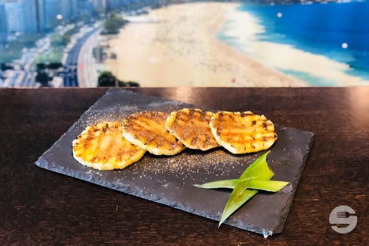 Pineapple with Cinnamon - BB GRILL