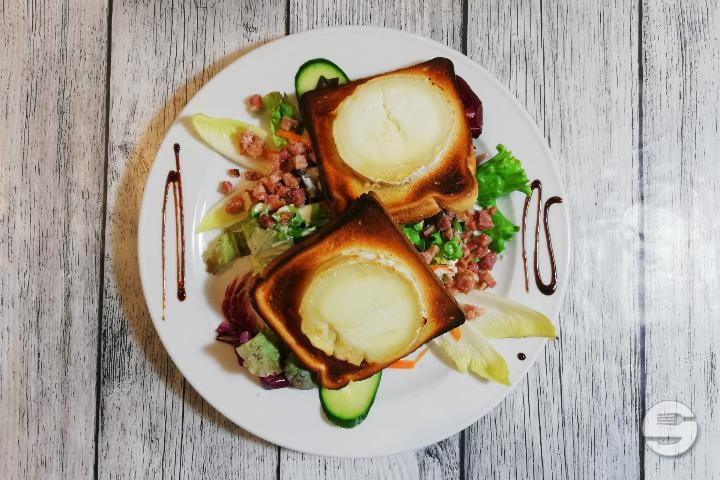 Salade chèvre chaud - La Croquignole