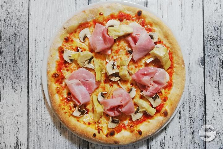 Pizza Capriocciosa - La Croquignole