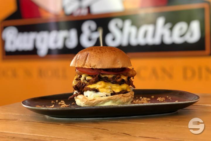 Smokehouse BBQ Burger - Burgers & Shakes