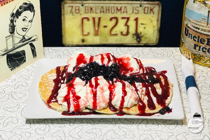 Blueberry Pancakes - Happy Days Diner