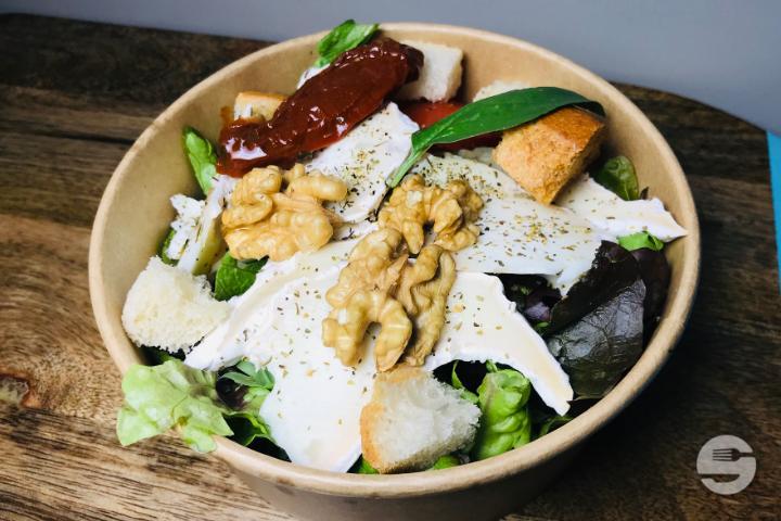Goat Cheese Salad - Chez Rafaelle