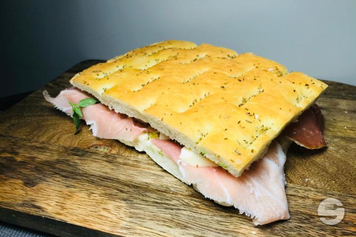 The House's Focaccia - Chez Rafaelle