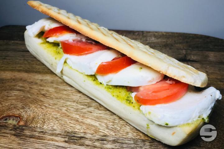 Tomatoes & Mozzarella Panini - Chez Rafaelle