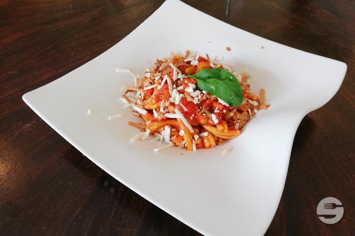 Strozzapreti alla norma - Ristorante St Paul