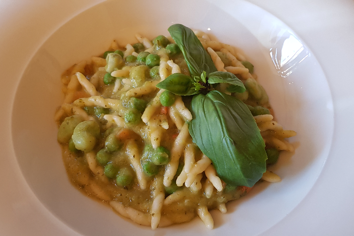 Trofie sautées aux légumes de printemps et zeste de citron - Ristorante St Paul
