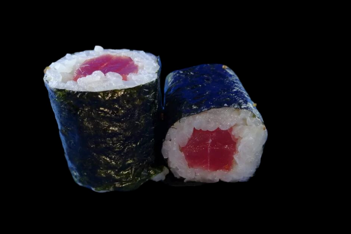 M2. Tekka Tuna Maki - Coucou Sushi