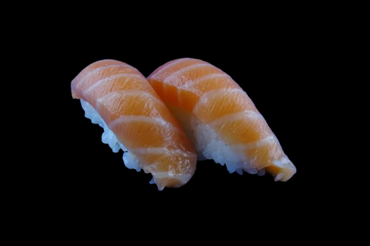 SU1. Salmon Sake Nigiri - Coucou Sushi