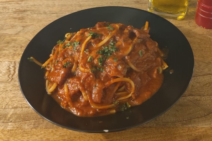 Pasta with Amatriciana Sauce - La Puccia