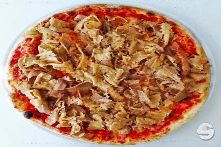 Krienser Pizza - Unsere Spezialität des Hauses - Krienser Kebab und Pizza Haus
