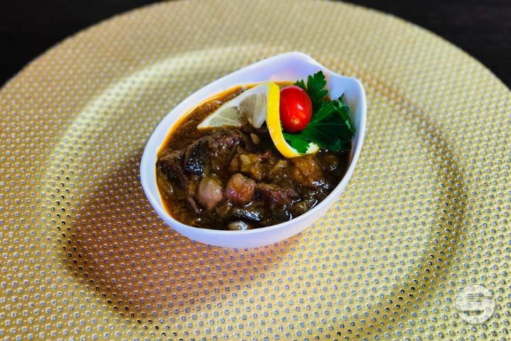 Moussakaa - Azar & Co