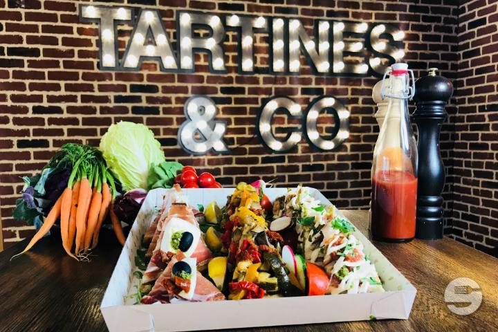 Small Toasts Platter - Tartines & Co