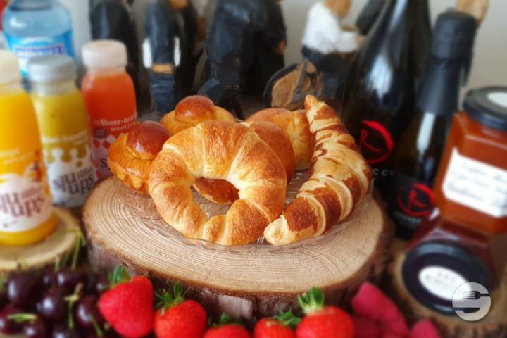 Breakfast for two - Confiserie Baumann