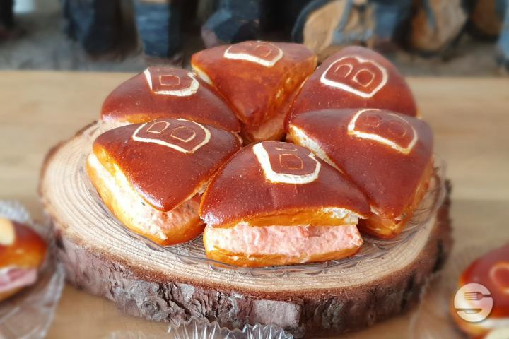 Salmon Triangle - Confiserie Baumann
