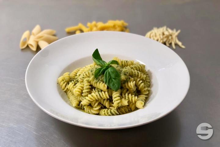 Pesto Sauce - Pomodoro della Nonna