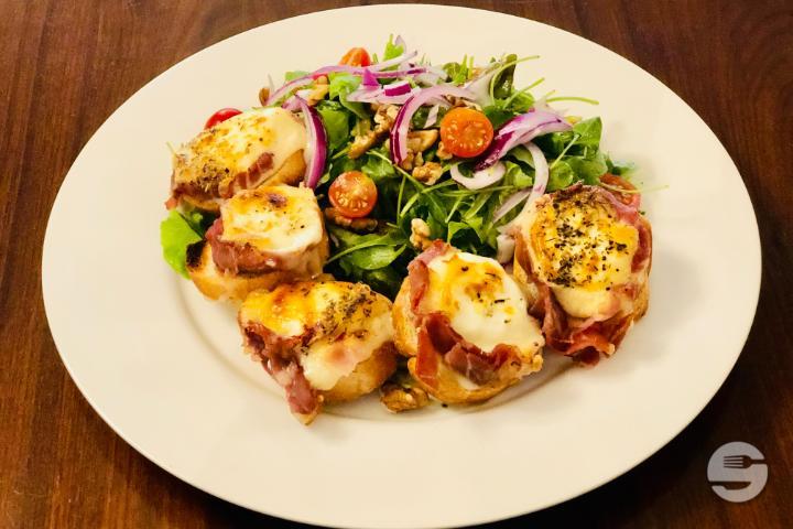 Warm Goat Cheese Salad - Au Pied de Cochon