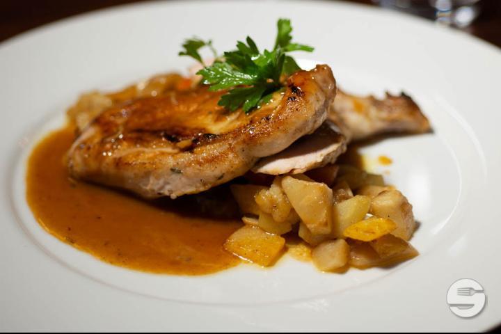 Suprême de Poulet - Au Pied de Cochon