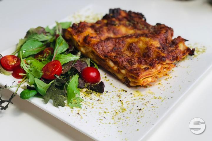 Lasagna alla Bolognese - Ciao Restaurant