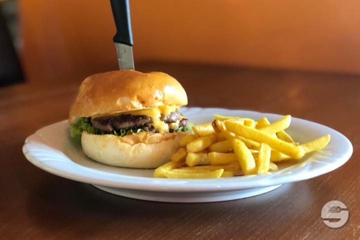 The Classic Burger - Burgers & Shakes