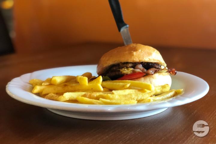 Old Fashioned Nashville - Burgers & Shakes