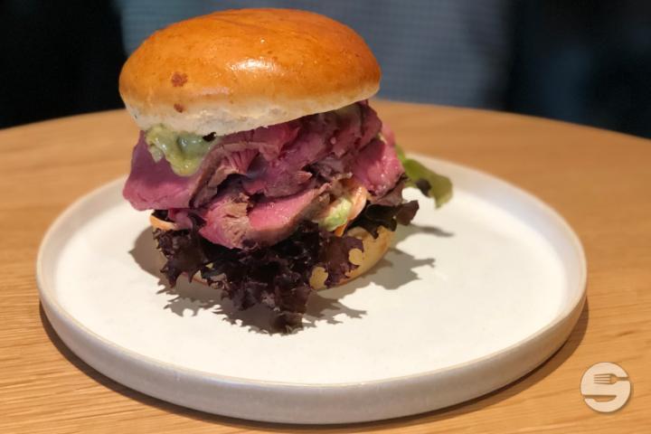 Roastbeef Burger Ojo de Agua - Brasserie Freilager