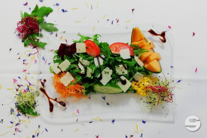 Salade Mêlée de Saison - Restaurant Le Léman