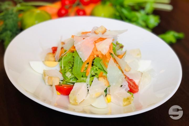 Britania Ceasar Salad - Britannia Pub