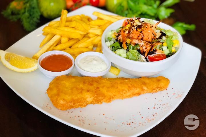 Classic Fish & Chips - Britannia Pub