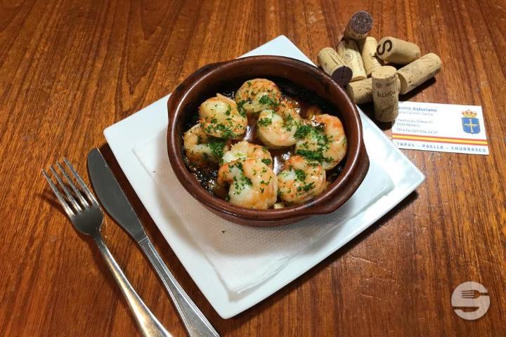 Gambas al Ajillo - Centro Espagnol Asturiano