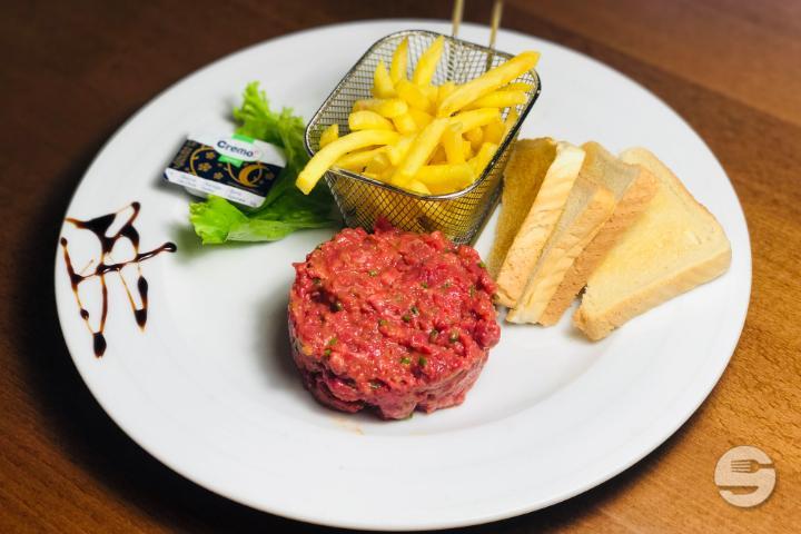 Beef Tartar - La Fontaine