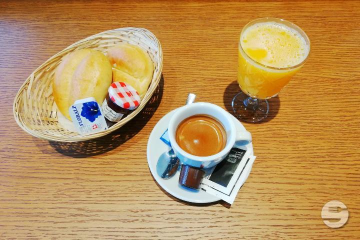 Formule Pain au Lait et Jus - My Food