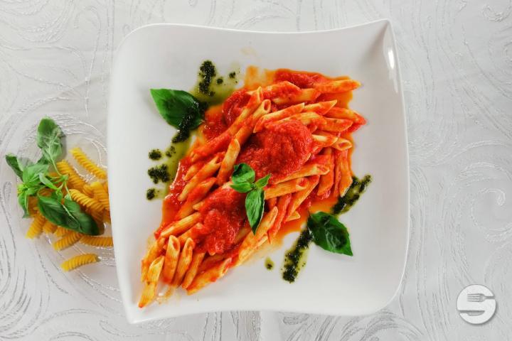 Pasta Al Pomodoro - Restaurant de l'aéroport