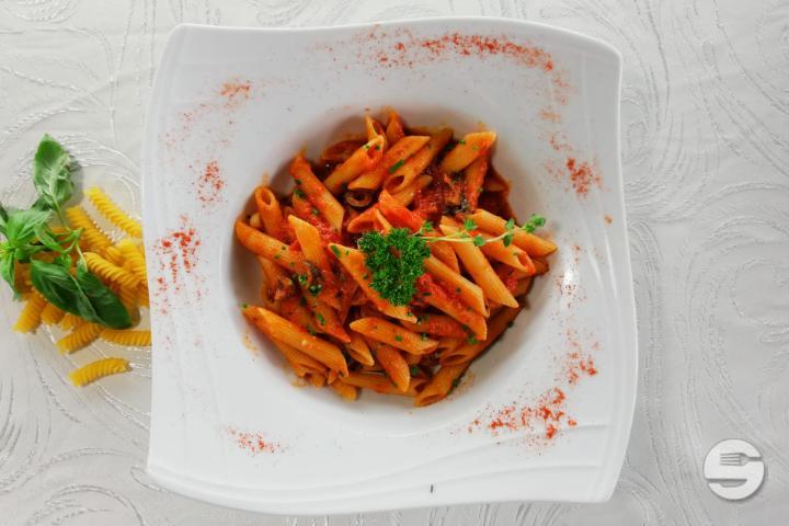Pasta Arrabiata - Restaurant de l'aéroport