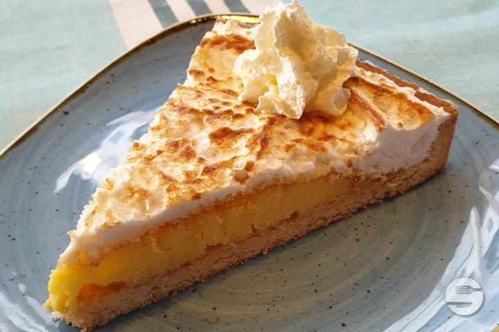 Lemon Cake - The Lasagneria