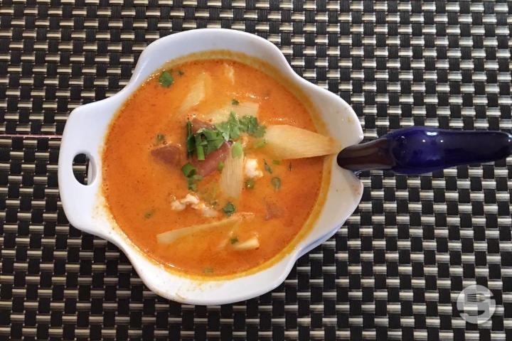 A04. Soupe de Poulet au Lait de Coco - Lian Xiang Lou