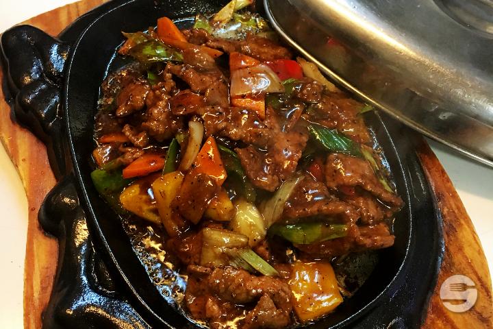 Boeuf sauté au Poivre Noir - Bambou