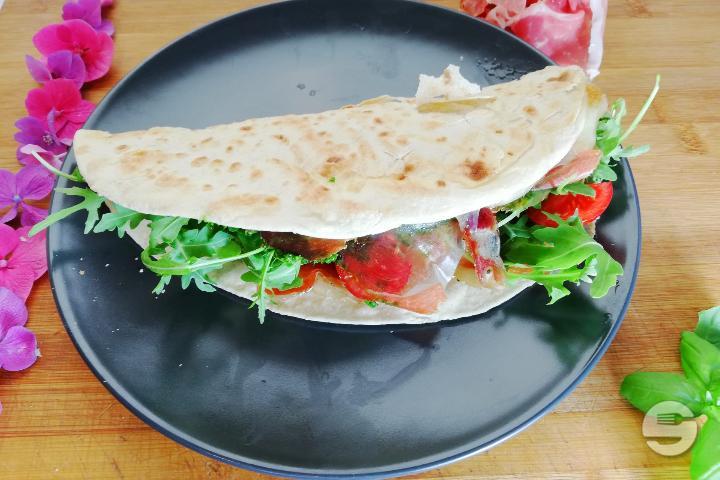 Piadina à composer - Dimora Romeo