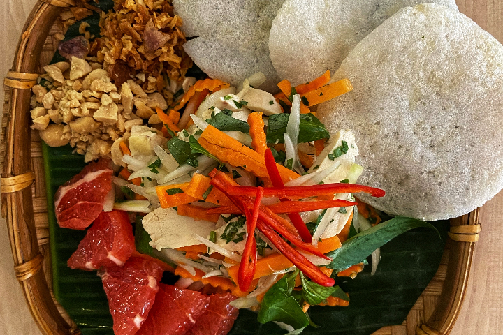 A6. Chicken, radish-carrot and grapefruit salad - Déli'Sen