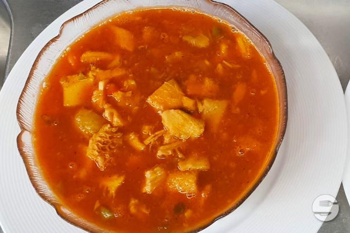 Mondongo Con Arroz Blanco o Con Tostones - Donde Luis