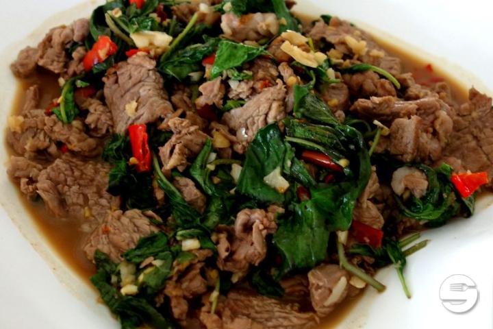Boeuf sauté au Basilic - Thaï Express