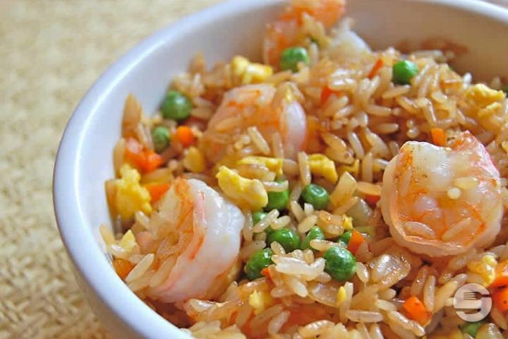 Rice Stir-Fried with Shrimps - Thaï Express Food Boudevilliers