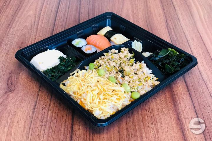 Wednesday Bento : Soboro Bento - Japon Gourmand