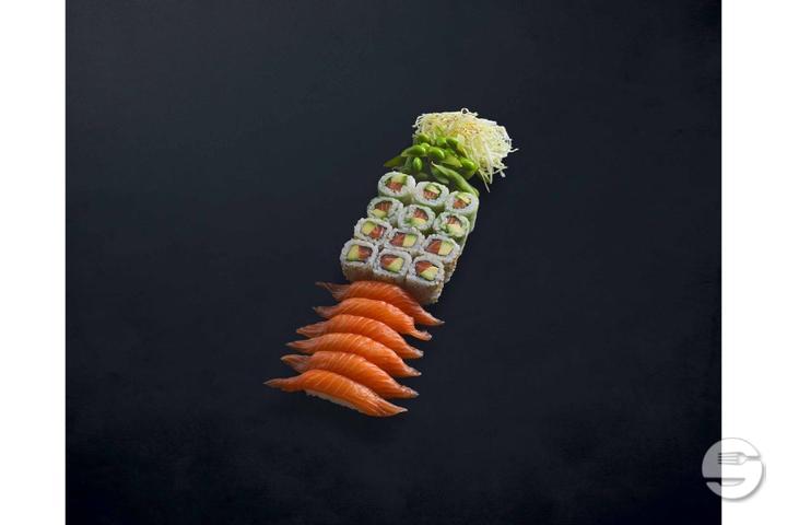 Salmon Lovers - Sushi Shop