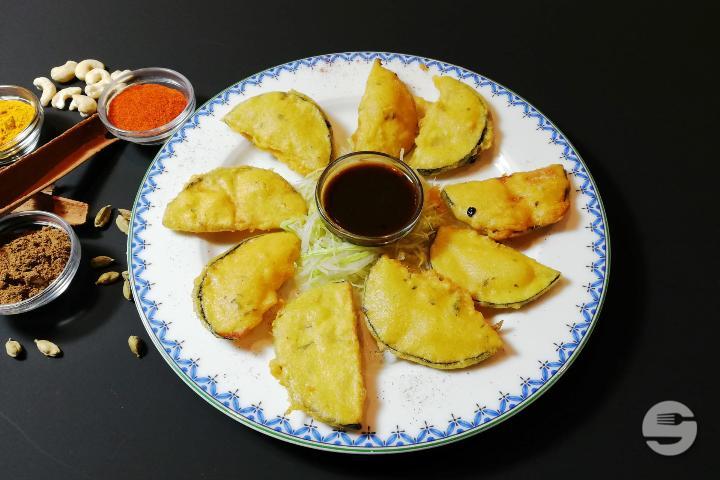 Pakora Baingan - Le Gandhi