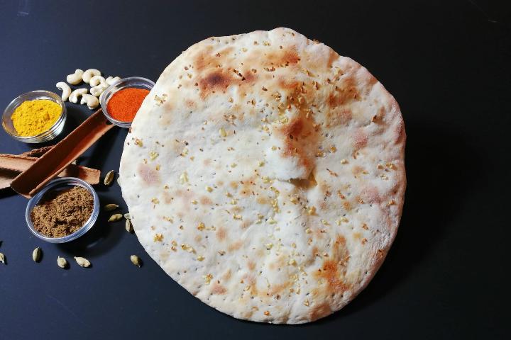 Naan au Fromage - Le Gandhi