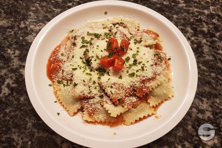 Raw Ham Ravioli - Aux Saveurs d'Italie