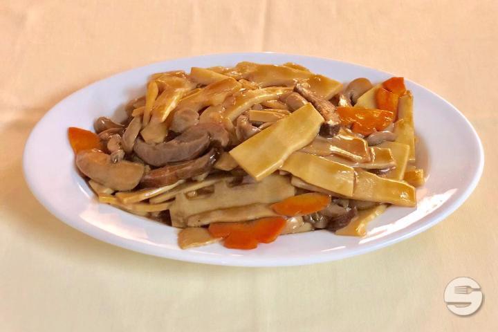 702. Champignons et Pousses de Bambou - Zhiwei