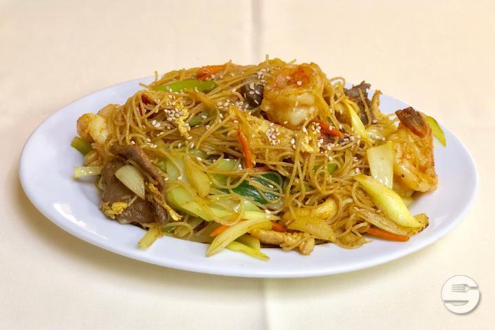 823. Vermicelles Sautées Façon "Singapour" - Zhiwei