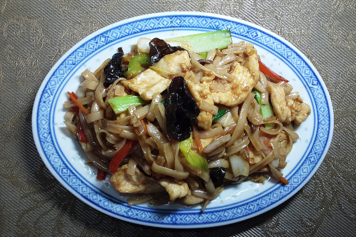 Pâte de riz au poulet - Chez Lin