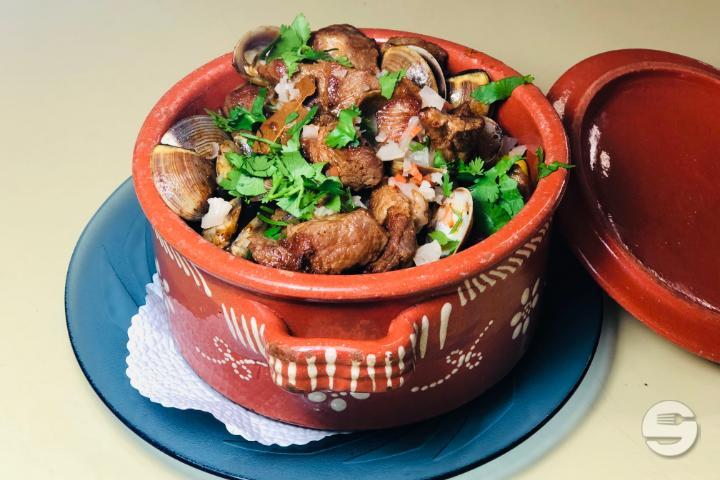 Ragoût de Porc au Palourdes - Restaurant Viseu